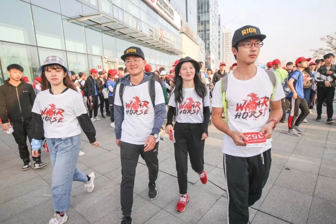 戰馬相伴，勇不止步丨戰馬毅行百公里戰隊招募令！